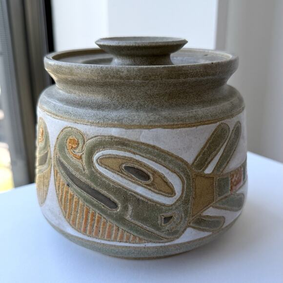 Arlene Jo Mickelson Pottery Lidded Motif Canister Jar PNW Native American Style - Picture 2 of 12